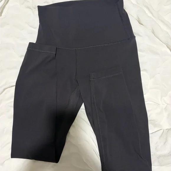 lululemon Align Leggings - Picture 1 of 3